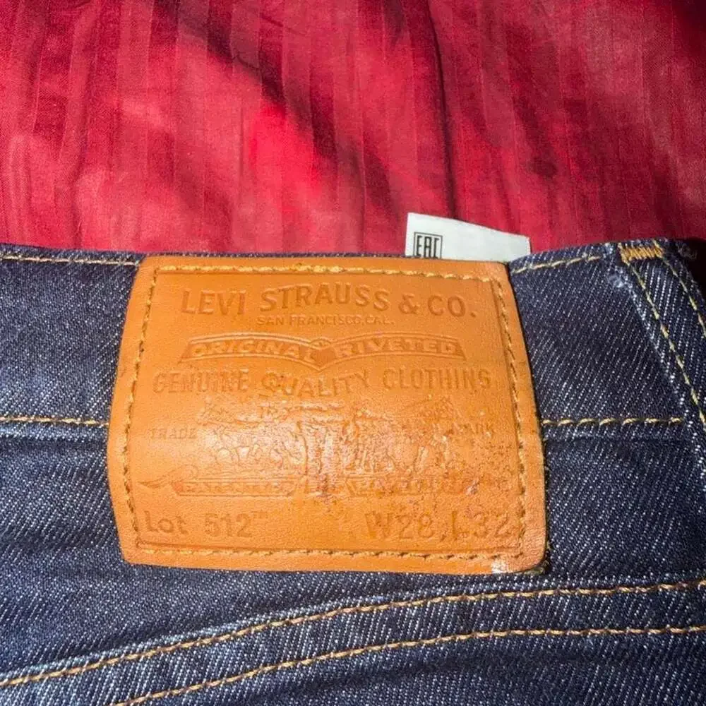 Levi's 512 Slim Taper Jeans
